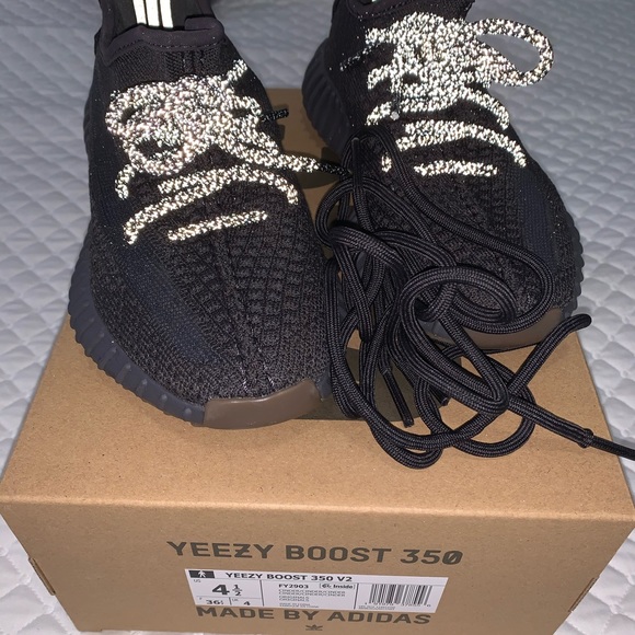 Yeezy cinder 350 V2 - Picture 7 of 7